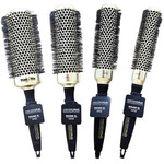 תמונה של משלוח חינם - סט מברשות פן מקצועיות ואיכותיות 4 יח' מבית היידרופלקס - מתוך קטלוג HairFix, מוצג באריזת המקור